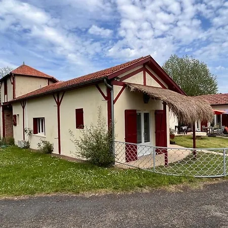 Фермерский дом Metairie De Moutiques