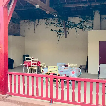 Vakantieboerderij Metairie De Moutiques *