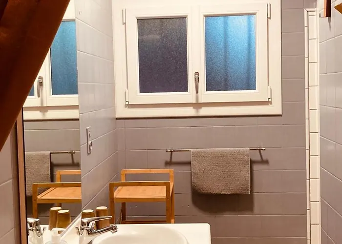 Metairie De Moutiques Farma *