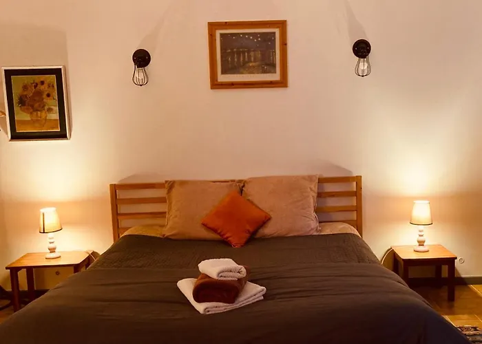 Farma Metairie De Moutiques Cazaubon