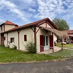 Gospodarstwo agroturystyczne Metairie De Moutiques