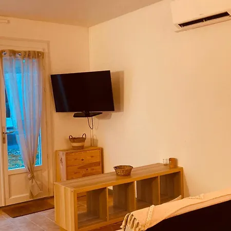 Lantgård Metairie De Moutiques *